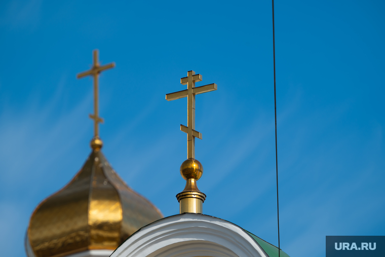 Обзорная по городу. Пермь
, крест, храм, церковь, зима, купол, религия, христианство, православие