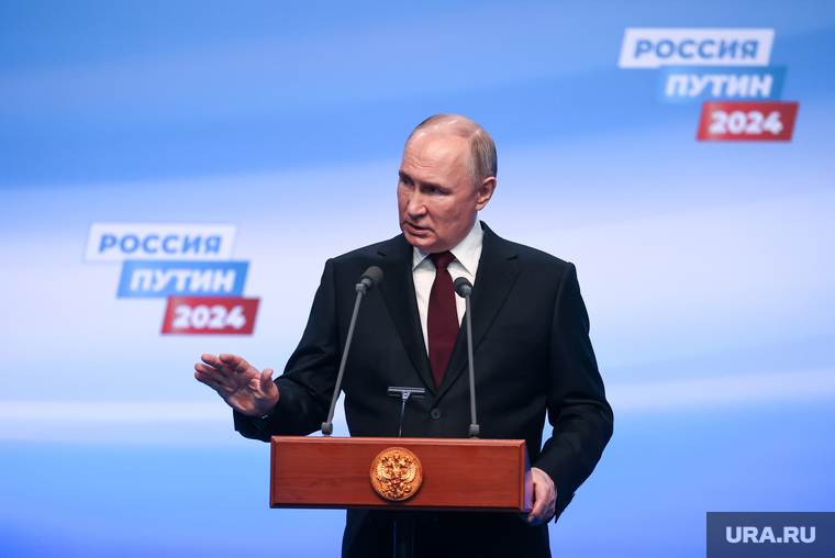 Президент России Владимир Путин на пресс-конференции после окончания голосования на президентских выборах 2024. Москва, путин владимир