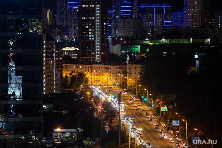 Фейерверк. Екатеринбург, город, ночной екатеринбург, улица челюскинцев