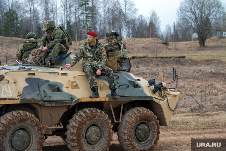 Военная подготовка к службе в зоне СВО. Центр Стрелец.Пермь, бтр, оружие, стрелки, спецназ, чвк, сво, армия россии, штурмовики