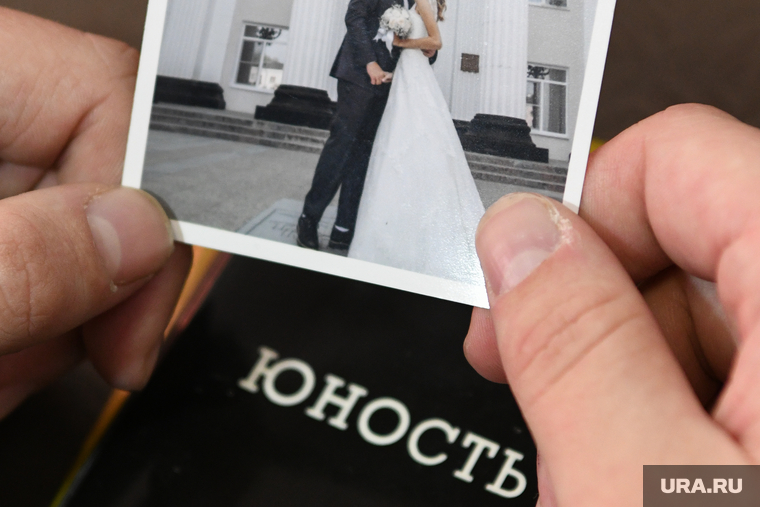 Обучение и досуг военнослужащих на Свердловском полигоне и в 32-м военном городке. Екатеринбург, брак, свадьба, молодая семья, женитьба, бракосочетание, новобрачные