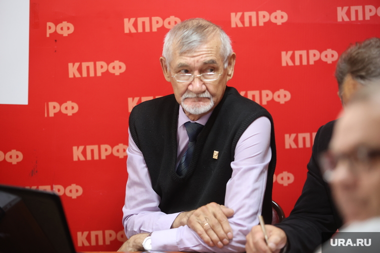 Заседание КПРФ. Курган, еремин сергей