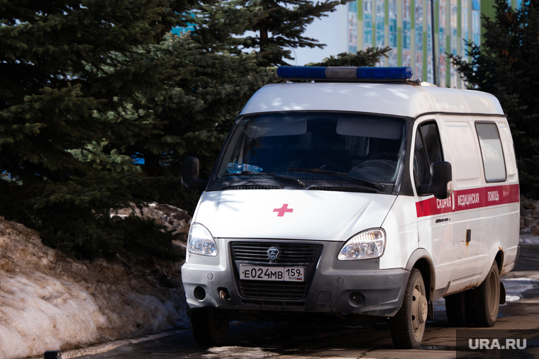 Обзорная по городу. Пермь
, зима, 03, медицина, весна, скорая помощь, скорая