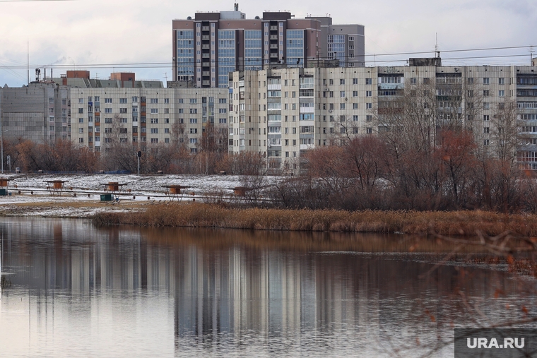 Снег в городе. Курган, снег, зима, набережная тобола