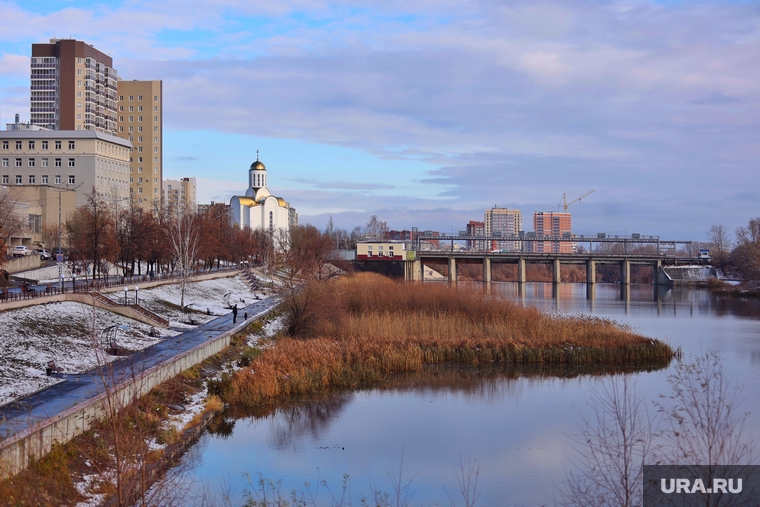 Снег в городе. Курган, зима, набережная тобола