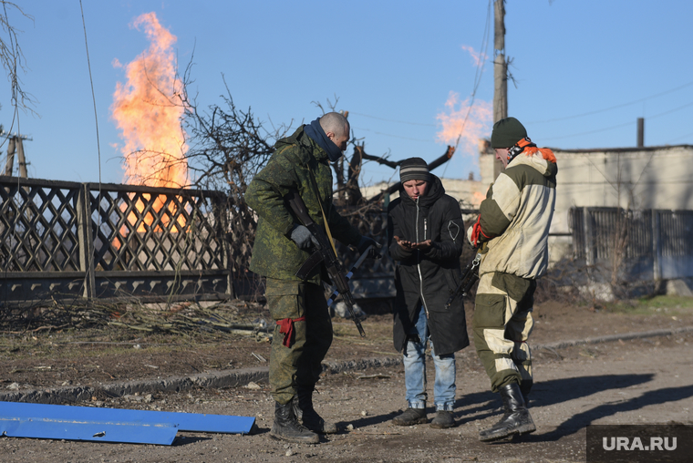 Добровольческие формирования вместе с войсками Минобороны РФ отвечают за одно из самых сложных направлений — поддержание безопасности и правопорядка на освобожденных территориях.