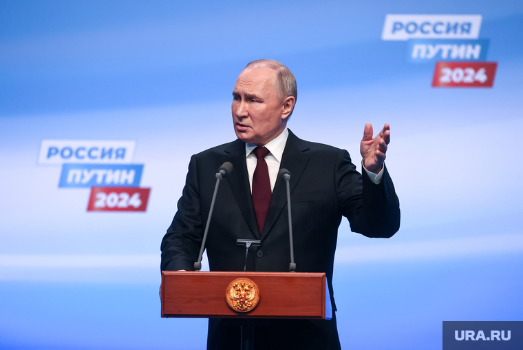 Президент России Владимир Путин на пресс-конференции после окончания голосования на президентских выборах 2024. Москва, путин владимир