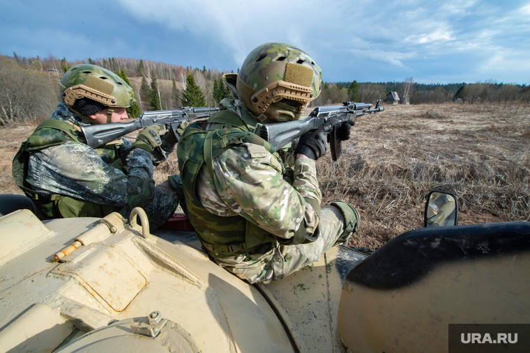 Военная подготовка к службе в зоне СВО. Центр Стрелец.Пермь, оружие, стрелки, спецназ, чвк, вс рф, сво, армия россии, штурмовики
