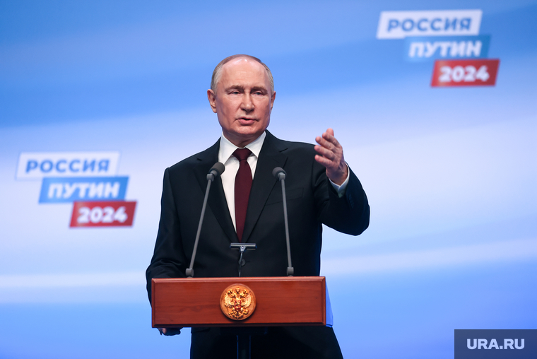 Президент России Владимир Путин на пресс-конференции после окончания голосования на президентских выборах 2024. Москва, путин владимир