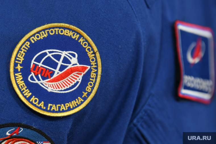 Встреча космонавтов с екатеринбургскими студентами в ДИВСе. Екатеринбург, центр подготовки космонавтов