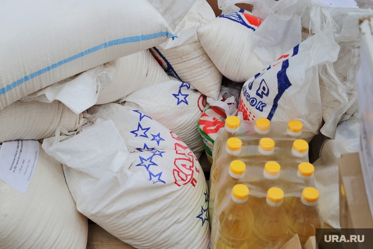 Сбор гуманитарной помощи на Донбасс. Курган, масло, растительное масло, растительное молоко, гумманитарная помощь