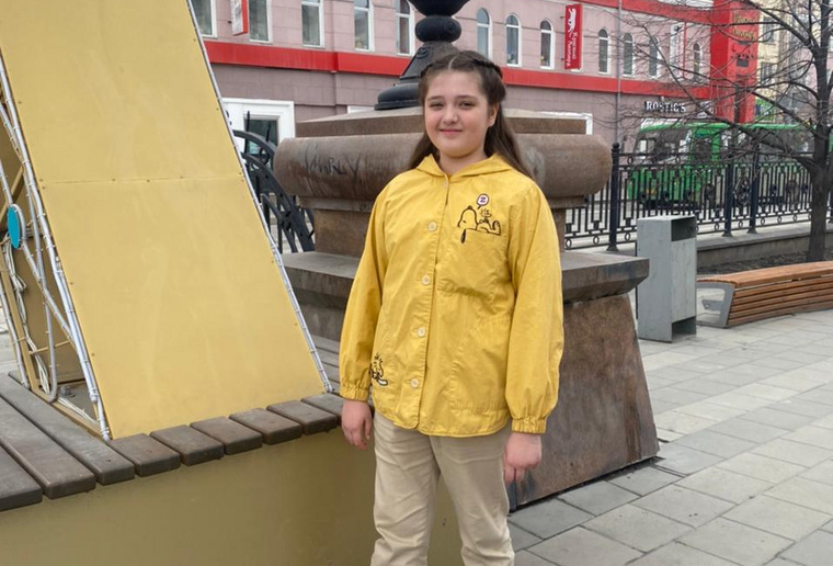 Леля мечтает о новых слуховых аппаратах