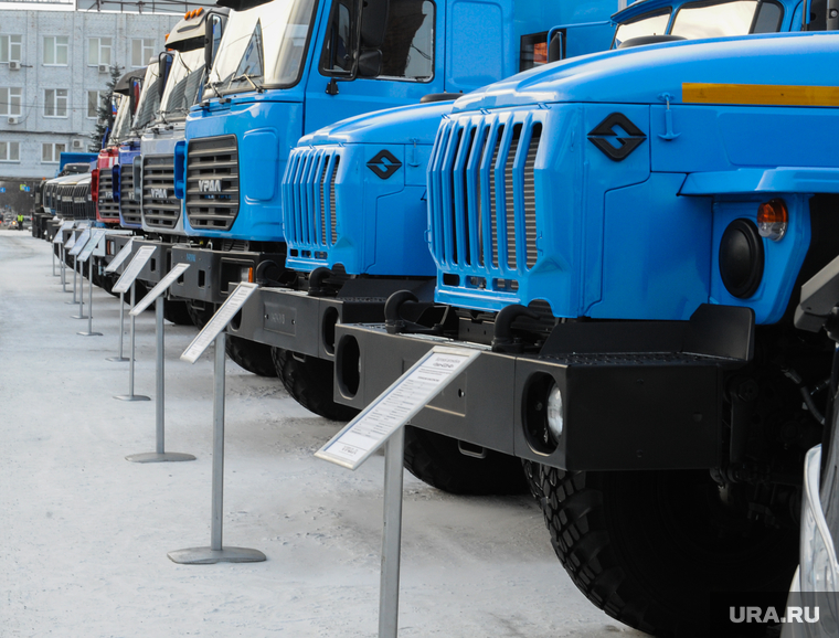 Визит Дубровского на завод УралАЗ, Группы ГАЗ. Знакомство с новым владельцем. Челябинская область, Миасс, продукция уралаз, автомобильная техника