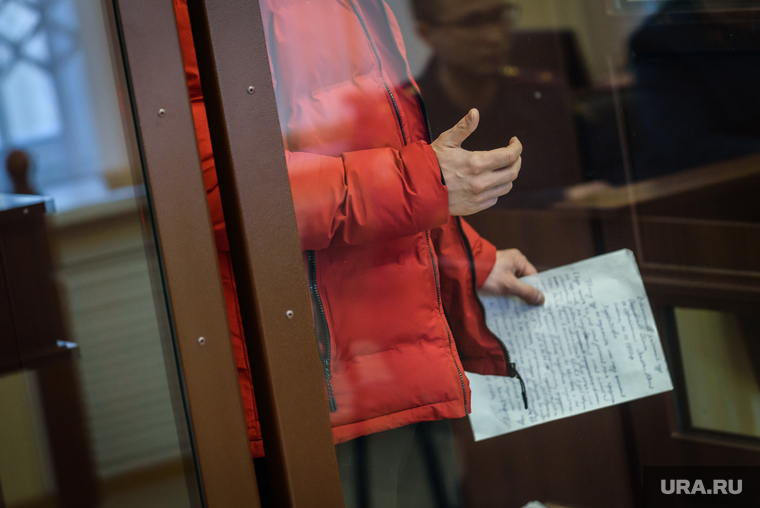 Избрание меры пресечения Юрию Золотко. Свердловская область, посёлок Шаля, оглашение приговора, уголовное дело, арест, подсудимый, судебное заседание, суд, мера пресечения, судебный аквариум
