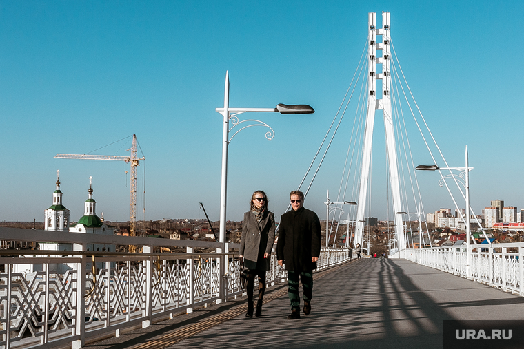 Изоляция. Тюмень., пешеходный мост, виды, мост влюбленных, весна, тюмень, самоизоляция