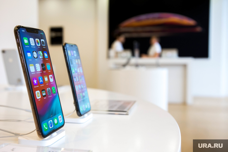 Новый IPhone X в Сstore. Екатеринбург, iphone x, айфон икс