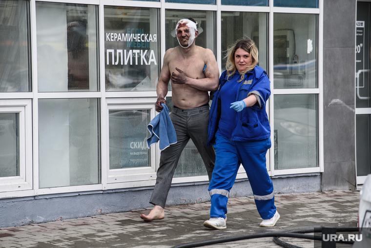 Одному из гостей квартиры, где произошел пожар, чудом удалось спастись