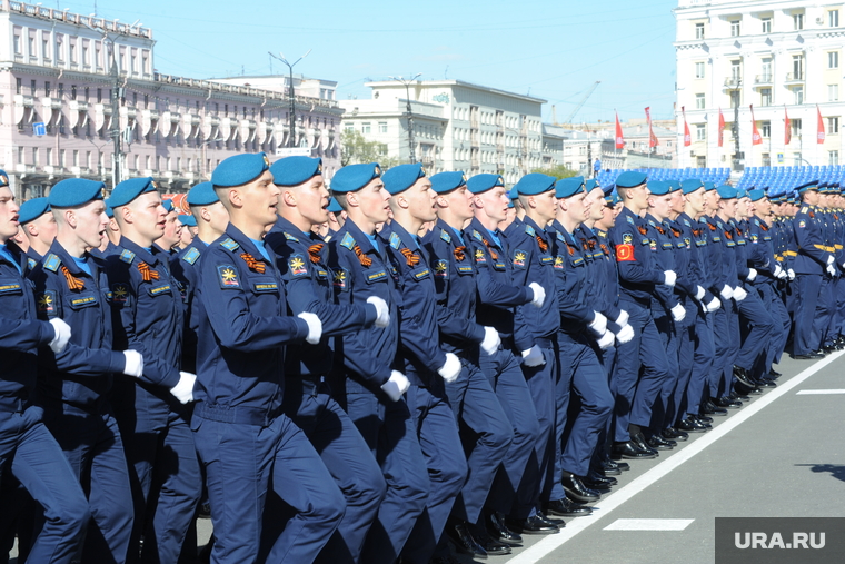 В параде примет участие 15 парадных коробок