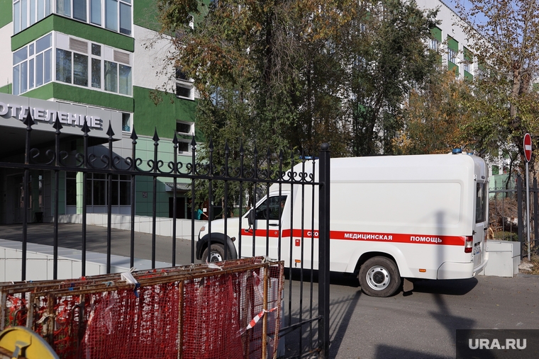 Город. Курган, бсмп, медицина, больница, фельдшер, машина скорой помощи, скорая помощь