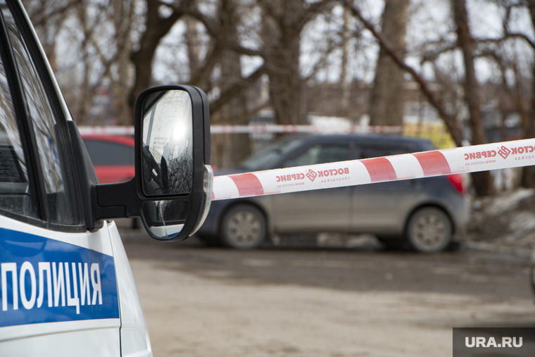 Проверка ложного минирования ул.Бригадирская 8. Пермь, происшествие, дежурная часть, ппс, лента ограждения, место проишествия, полиция, 02, 112, оцепление чп