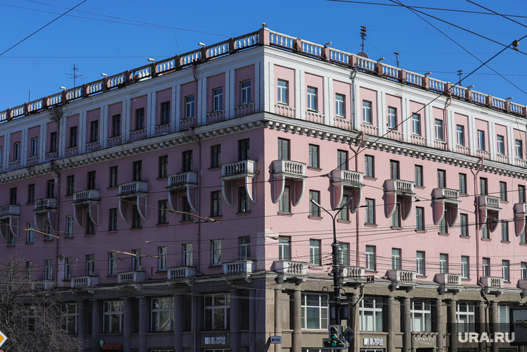 Виды города. Челябинск, сталинка, вторичка
