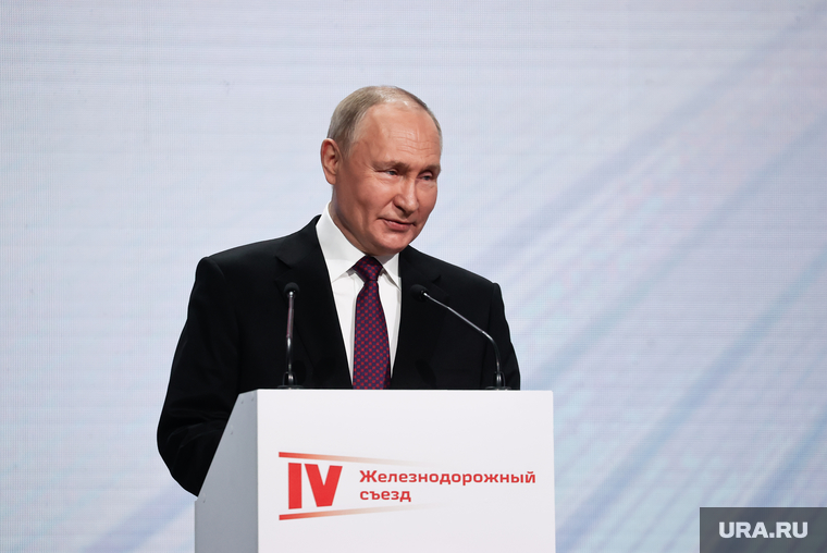 Путин заявил, что чем эффективнее Россия будет развивать технологические решения, тем труднее будет недружественным странам мешать нашей стране