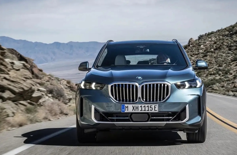За новую BMW X5 придется заплатить более 16 миллионов рублей