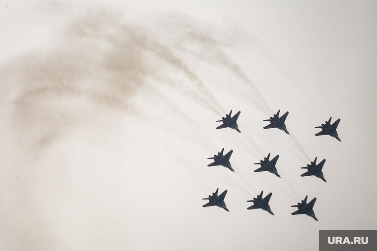 Показательные полеты авиации на МАКС-2021. Москва, стрижи, миг-29, авиашоу, высший пилотаж, авиация, самолет, истребитель, пилотажная группа