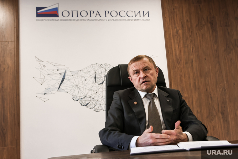 Александр Калинин во время интервью. Москва, калинин александр