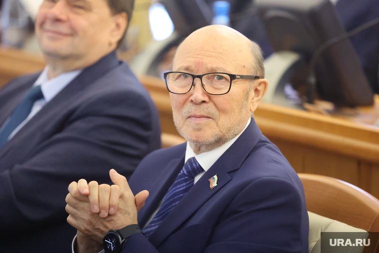 Марат Исламов работает в думе пятый созыв подряд