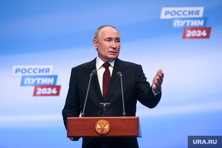 Президент России Владимир Путин на пресс-конференции после окончания голосования на президентских выборах 2024. Москва, путин владимир