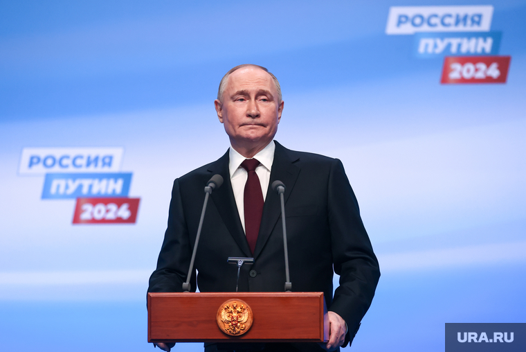 Президент России Владимир Путин на пресс-конференции после окончания голосования на президентских выборах 2024. Москва, путин владимир