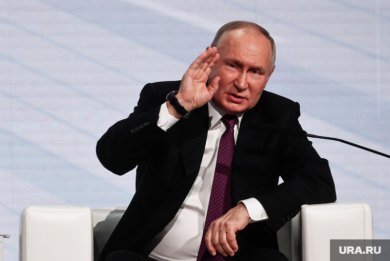 Владимир Путин на 4 съезде железнодорожников. Москва, путин владимир