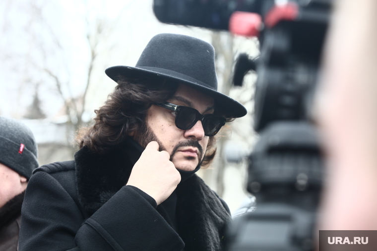 Филипп Киркоров рассказал, что его дети читают все, что пишут о нем в интернете