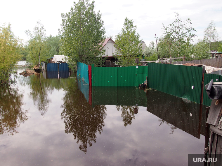 Участки в районе СО "Тампонажник-1" на РЭБ флота затопило раньше других из-за разлива в пойме Оби.