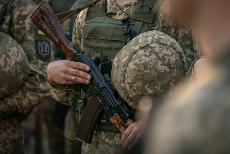 Арестович: шесть батальонов ВСУ отказались идти в бой против России