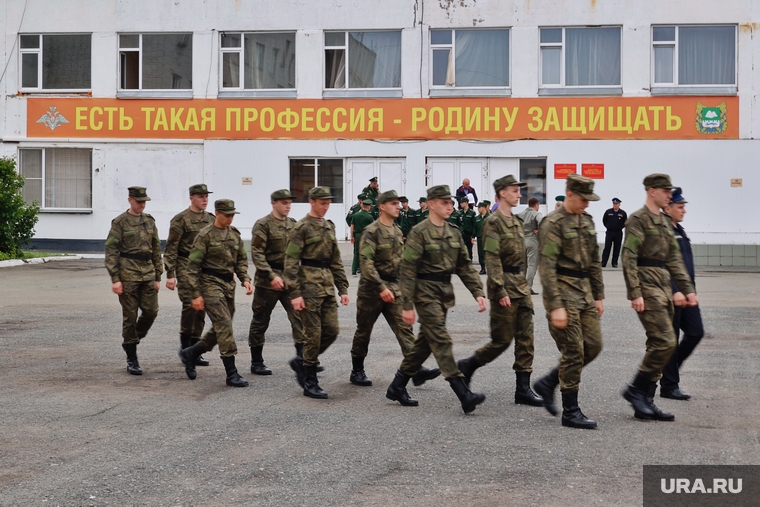 Для молодых людей было подготовлено торжественное мероприятие