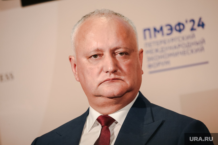 Панельная сессия на Петербургском международном экономическом форуме (ПМЭФ-2024) с участием Карин Кнайсль, Игоря Додона, Кирилла Шамалова. День второй., додон игорь
