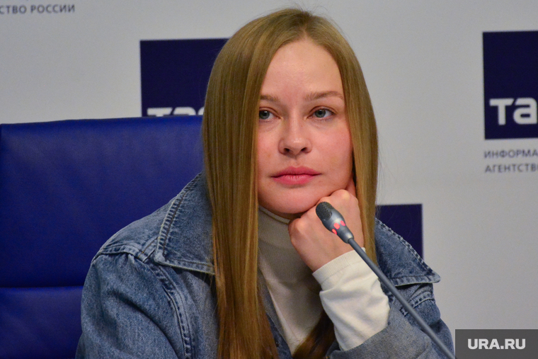 Пресс-конференция, посвященная гастролям Театра наций в Екатеринбурге. Екатеринбург
, пересильд юлия