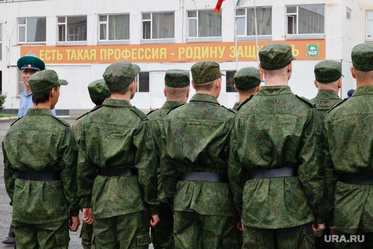 Отправка призывников. Курган, армия, призывники, новобранцы, призыв в армию