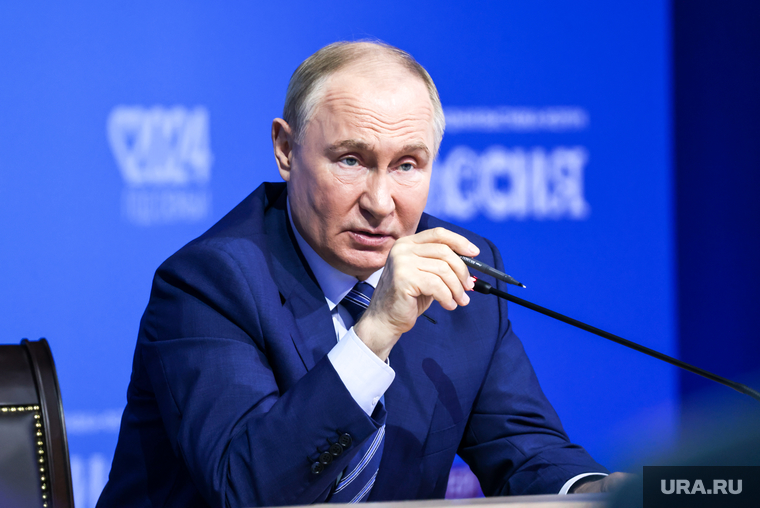Владимир Путин на ВДНХ. Москва, путин владимир