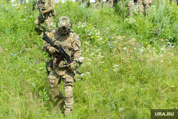 ФСБ, учения. Челябинск, военные, оружие, вооружение, амуниция, спецоперация, зеленка, антитеррористические учения, контр-террористическая операция, сво