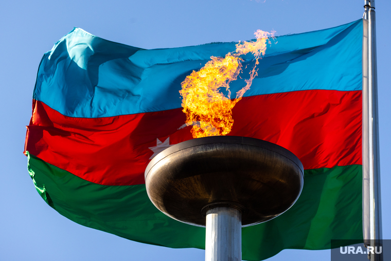 Виды города Баку, Республика Азербайджан. Баку, флаг азербайджана, азербайджанский флаг, баку