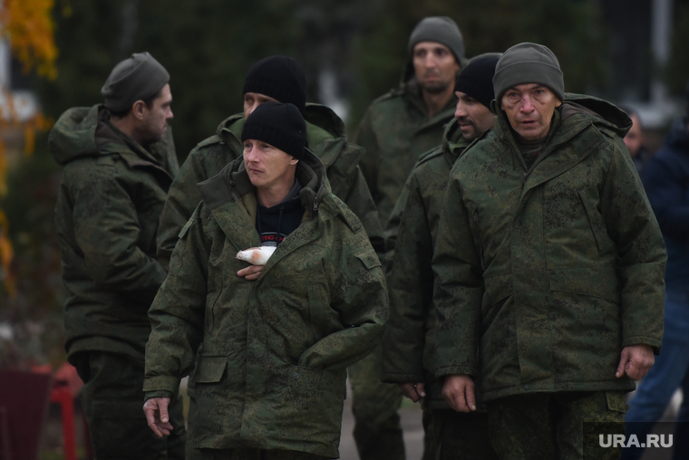 Военнослужащие ДНР вернулись из украинского плена. Встреча с родными. ДНР, пленные, военнослужащие днр