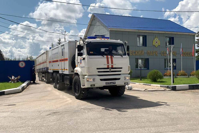 Силами властей Курской области и с помощью регионов РФ ликвидируются последствия атаки ВСУ