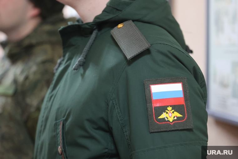 В связи с атакой Украины на Курскую область в России выросло количество добровольцев, которые хотят заключить контракт с Минобороны