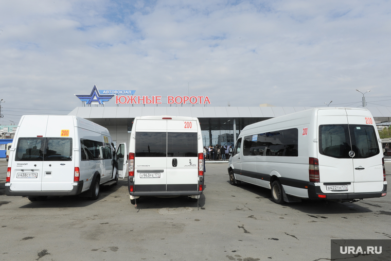 Автовокзал. Южные ворота. Челябинск., автовокзал, южные ворота, маршрутка, 200, маршрут 200