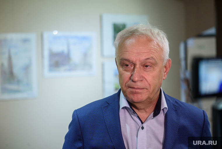 Пресс-подход главного внештатного специалиста-кардиолога Минздрава РФ Сергея Бойцова. Екатеринбург , бойцов сергей