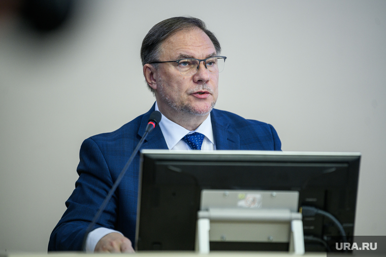 Среди гостей мероприятия был замминистра науки и высшего образования РФ Дмитрий Афанасьев. Он озвучил, что в стране представят рейтинг вузов по трудоустройству выпускников, чтобы понять, как университет готовит (или не готовит) будущие кадры