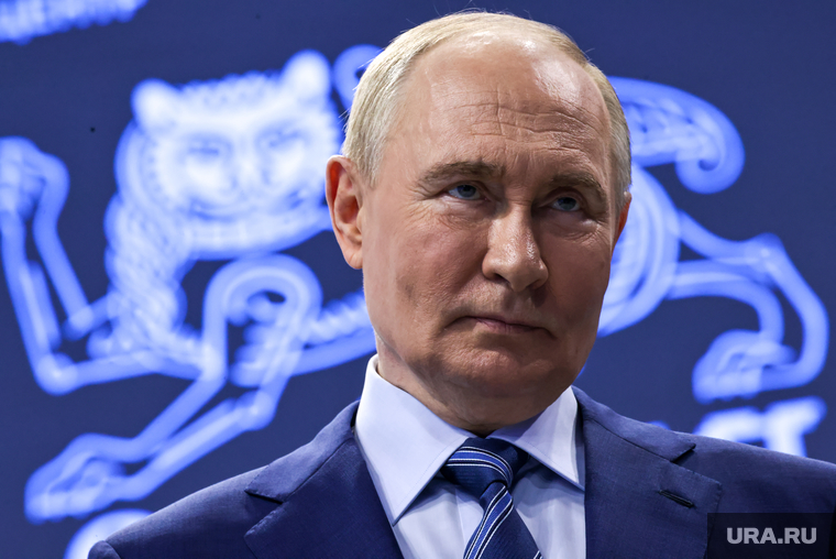 Владимир Путин на выставке "Россия" на ВДНХ. Москва, путин владимир